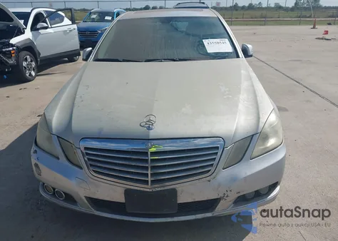 2010 Mercedes-Benz E 350 4Matic z USA, uszkodzony, nr VIN WDDHF8HB8AA163941